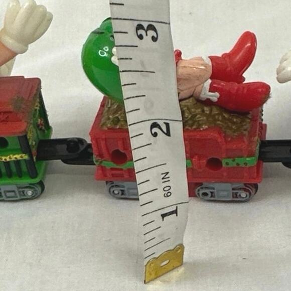 M&M mini Christmas train set of 4 - Picture 10 of 12